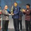 Baginya, joop ave termasuk salah satu tokoh penting terhadap majunya pariwisata di bali. 1