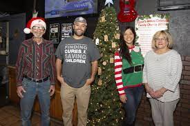 109 carroll rd, benton, ky 42025. Cactus Jack S Ck S Tavern Serve Needy A Merry Christmas Community Focus Ahwatukee Com