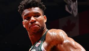 The third oldest of five to nigerian immigrants charles and veronica antetokounmpo, giannis comes from the quintessential basketball family. Nba News Bleibt Giannis Antetokounmpo Nur Bei Kunftigem Einzug In Die Finals Bei Den Bucks