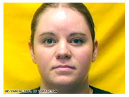 Lovestruck guard helped inmates escape(FREEDOME)!