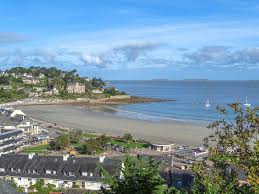 Plage De Trestraou A Perros Guirec Cotes D Armor Bretagne Bretagne Plage Breizh