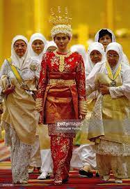 Pengiran anak isteri pengiran anak sarah (jawi: Begawan Brunei September 8 Young Children Take Part In The Royal Brides Royal Wedding Traditional Fashion