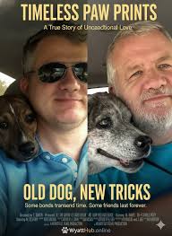 Many years have passed, but they are still inseparable.