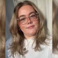 Kirsten Rees's Instagram, Twitter & Facebook