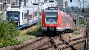 Unter einem stromausfall (auch englisch blackout) versteht man eine unbeabsichtigte unterbrechung der versorgung mit elektrizität. Munchen Weitere Zugausfalle Nach Stromausfall Munchen Sz De