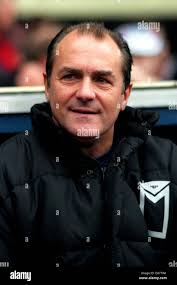 Terry cooper hi-res stock photography and images