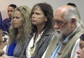 Fleetwood Mac News: Steven Tyler, Mick Fleetwood attend Hawaii hearing