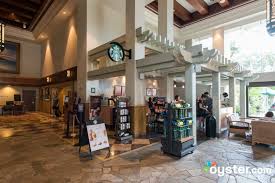 Tapa tower is conveniently located in the center of the resort. Hilton Hawaiian Village Waikiki Beach Resort Restaurant At The Hilton Hawaiian Village Waikiki Beach Resort Oyster Com Hotel Photos