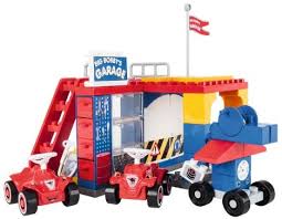 When he wakes up, he meets an elderly. Big 800057054 Playbig Bloxx Bobby Car Bobby S Garage Amazon De Spielzeug