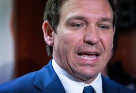 Demandan distritos electorales de Florida que tratan el voto latino como  "monolítico"