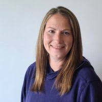 Anne Beeson's Instagram, Twitter & Facebook