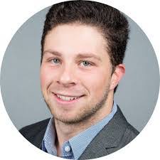 Ari Lewis's Instagram, Twitter & Facebook