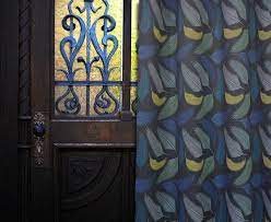 13 salon mur bleu canard et rideau jaune. Le Rideau Double Imprime De Plumes Bleu Canard Et Jaune Sur Fond Taupe Apportera De L Originalite Et De La Tendance A Votre Piece Bleu Canard Rideaux Imprime