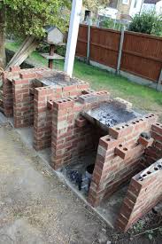 Build up the courses of bricks layer by layer. Building A Brick Bbq Part One Disgruntled Duck