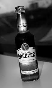 Bacardi Breezer Cranberry Bacardi Mixed Drinks Alcohol Mixed Drinks
