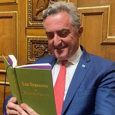 Samia Ghali ⬇️ Fière d'être FLN Fière du peuple palestinien Et fière  d'être… rémunérée par les impôts des Marseillais !