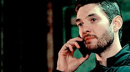 Bookish talks"- Billy Russo x reader