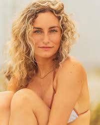 Riley Pierce (@_rileysimone) • Instagram photos and videos