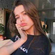 Они познакомились еще в начале своей карьеры в tiktok и стали снимать совместный контент. Yuliya Gavrilina Tik Tok Biografiya I Instagram Foto Lichnaya Zhizn Blogershi
