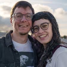 Daniel Pakula's Instagram, Twitter & Facebook