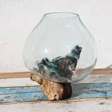 Vase En Verre Souffle Et En Racine Teck 79 Ttc Vase Verre Deco Exotique Vase