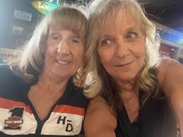 What time should I arrive at Edgefield for parking?