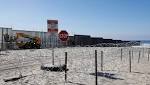 Army unfurls miles fencing along