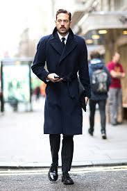 Long Manteau Bleu A Larges Revers Style Menstyle Streetstyle Chic Dandy Gentleman Coat L Mens Winter Fashion Mens Fashion Week Mens Street Style Winter
