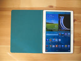 Swipe your finger on the screen to unlock the device. Samsung Galaxy Tab S 10 5 Review Ubergizmo