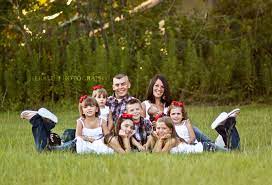Herald Photography Big Family Photos Large Family Photos Family Posing
