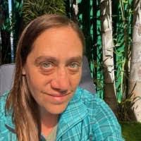 Earl Flora's Instagram, Twitter & Facebook