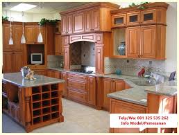 Produsen kitchen set minimalis jepara adalah sebagai salah satu penjual kitchen set murah untuk memenuhi kebutuhan perabot dapur minimalis rumah di indonesia. Desain Kitchen Set Jati Minimalis Trend Model Kitchen Set Minimalis Duco Putih Referensi Kitchen Set Kitchen Wood Design Kitchen Design Best Kitchen Cabinets