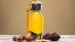 Meningkatkan pertumbuhan rambut minyak argan juga dapat membantu menghentikan kerontokan rambut dan meningkatkan pertumbuhan rambut baru. 6 Manfaat Minyak Argan Untuk Kulit Wajah