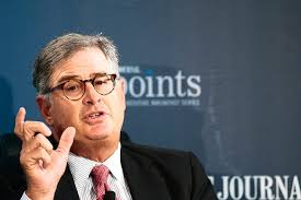 IBM's Chief Thumps H-P