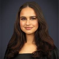 900+ "Julianne" profiles