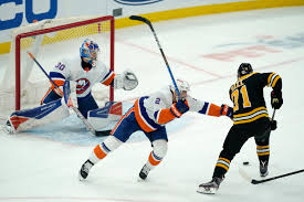 The complete analysis of boston bruins vs new york islanders with actual predictions and previews. Bruins Beat Islanders In Ot On Hall S Second Goal