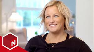 Selv om /r/norge primært er ment for posting på norsk, så er våre nordiske venner hjertelig velkommen hit. 71 Grader Nord Kjendis Vibeke Discovery Norge Youtube