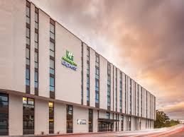 Das gelände der nürnberger messe befindet sich in 16,5 km entfernung und ist über die autobahn schnell und einfach erreichbar. Haustierfreundliche Hotels In Schwabach Germany Finden Sie Hundefreundliche Ihg Hotels In Schwabach