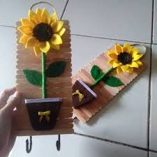 Tutorial membuat gantungan kunci dari kain flanel. Tempat Gantungan Kunci Hiasan Dinding Bunga Matahari Kain Flanel Murah Shopee Indonesia
