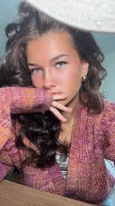 Bessie Tolbert's Instagram, Twitter & Facebook