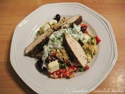 Bring to boil a medium pot of salted water and cook the pearl couscous for 10 minutes or as directed on the package. Hahnchen Mit Gemusecouscous Und Zaziki Nach Jamie Oliver Querbeet Naturlich Kochen