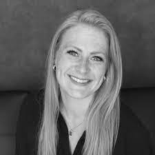 Shannon Kutz's Instagram, Twitter & Facebook