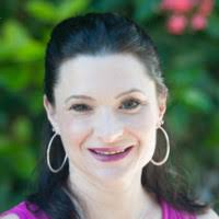 100+ perfiles de «Bobbi»