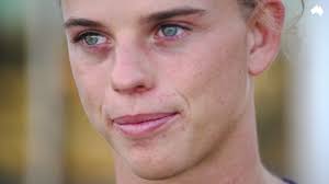 From Manly to Molokai: paddling for mental illness