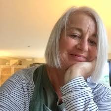 Lesley Munro Contemporary Artist