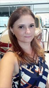 Isabel Medeiros's Instagram, Twitter & Facebook