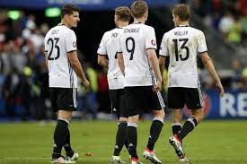 Ce match se déroule le 21 juin 2016 et débute à 18:00. Video Euro 2016 Irlande Du Nord Allemagne Le But De Gomez En Images