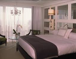 15 Cool Ideas To Use Mirrors As Headboard Shelterness Mirror Headboard Mirror Headboard Diy Bedroom Headboard