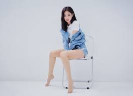 With tenor, maker of gif keyboard, add popular jennie animated gifs to your conversations. Jennie Kim S Feet Wikifeet