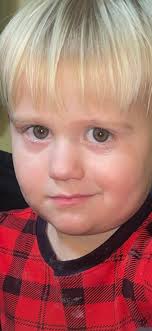 What color would you say my sons eyes are ??